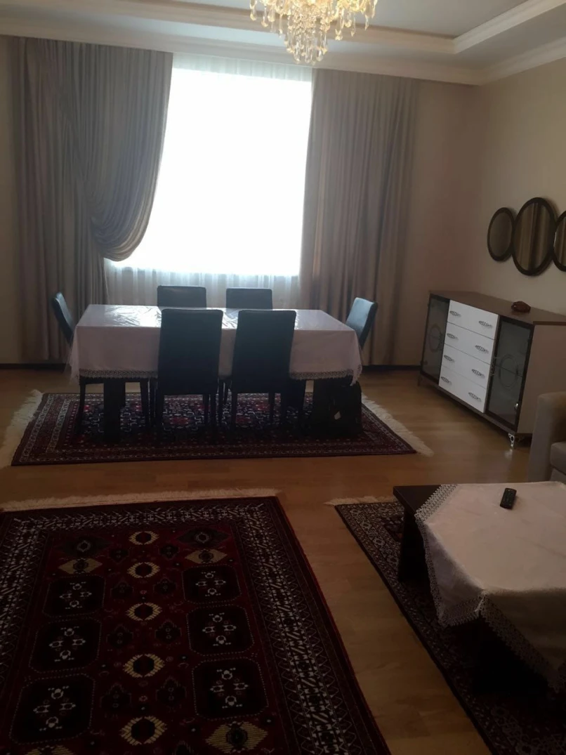 Satılır yeni tikili 3 otaqlı 90 m², Yeni Yasamal q.-1