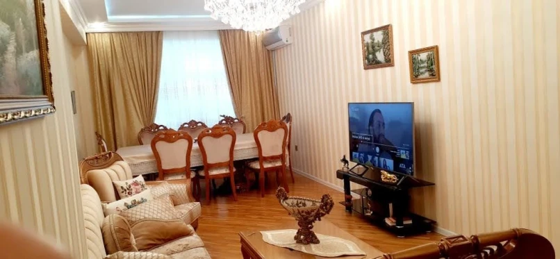 Satılır yeni tikili 3 otaqlı 133 m², Yeni Yasamal q.-1