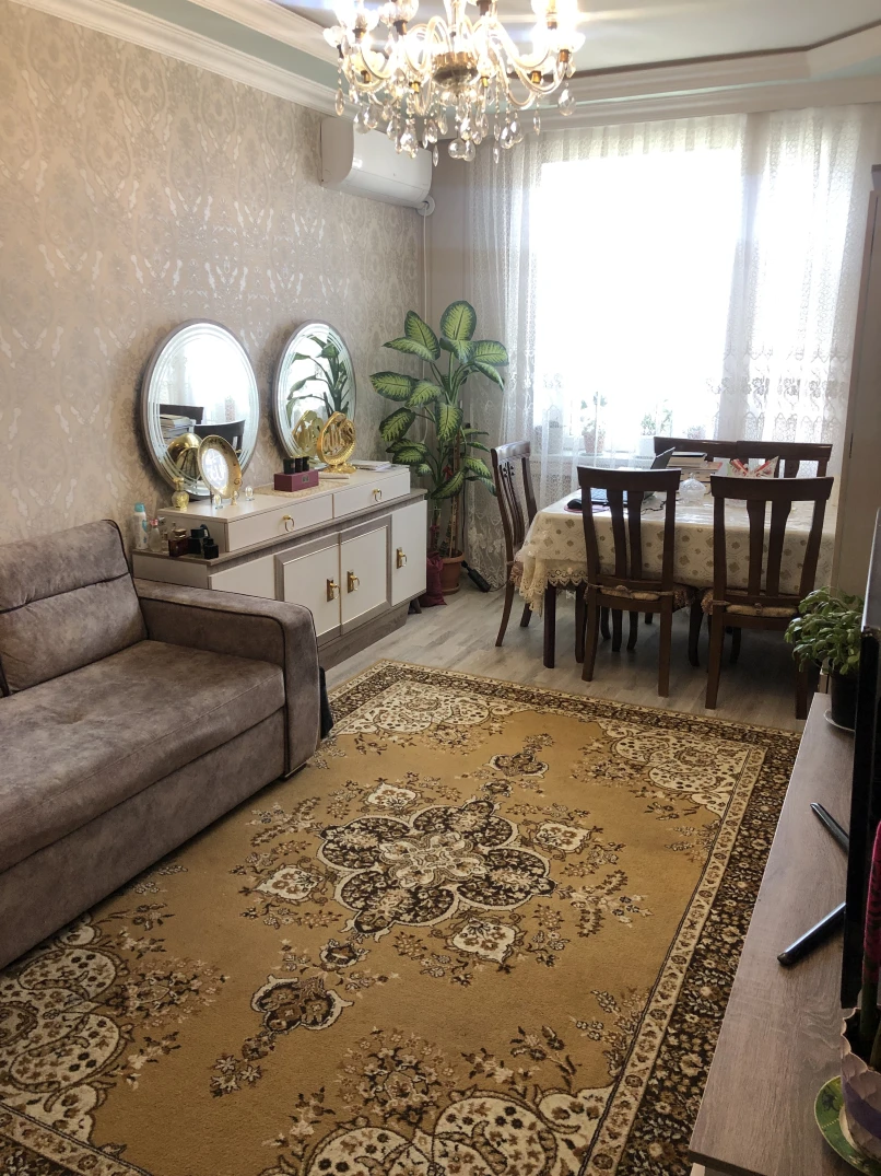 Satılır köhnə tikili 2 otaqlı 54 m², Əhmedli m.-1