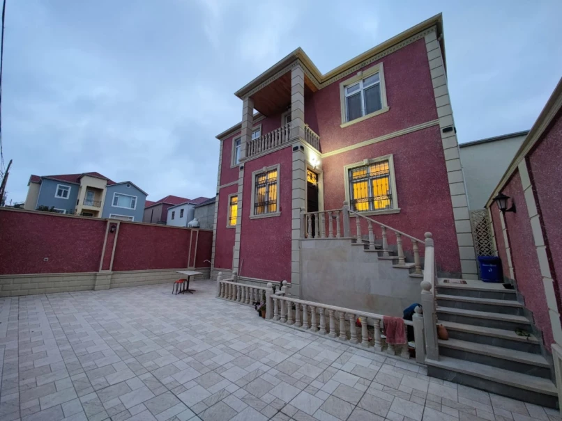 Satılır ev/villa 6 otaqlı 235 m², Qaraçuxur q.-1