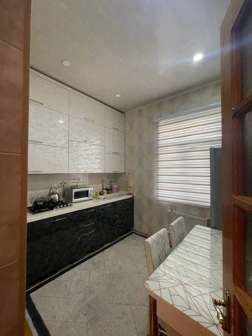 Satılır ev/villa 10 otaqlı 280 m²,  Sahil-1