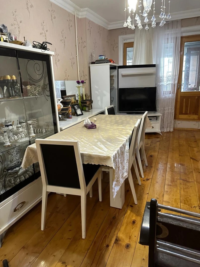 Satılır köhnə tikili 3 otaqlı 90 m², Həzi Aslanov m.-1