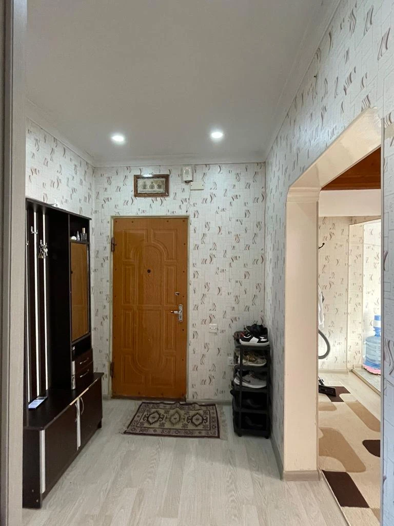 Satılır köhnə tikili 3 otaqlı 70 m², Sabunçu r.-1