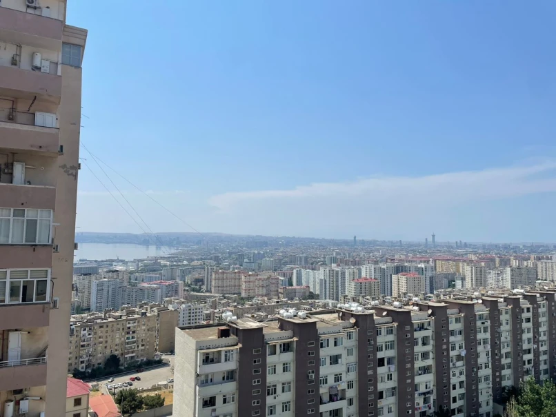 Satılır yeni tikili 3 otaqlı 134 m², İnşaatçılar m.-1