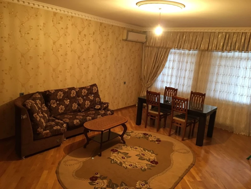 Satılır yeni tikili 4 otaqlı 141 m², Xətai r.-1