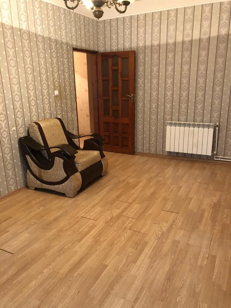 Satılır köhnə tikili 3 otaqlı 72 m², Yeni Yasamal q.-1