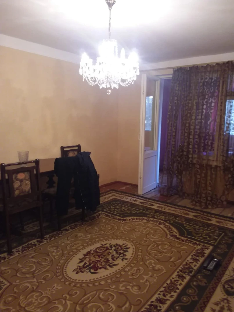 Satılır köhnə tikili 3 otaqlı 68 m², Yasamal r.-1