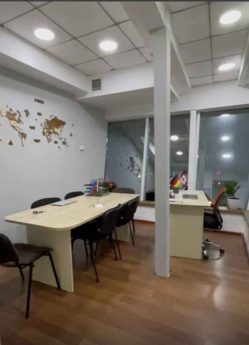 İcarə ofis 1 otaqlı 17 m², 28 May m.-1