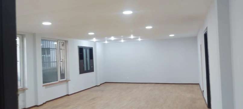 İcarə ofis 7 otaqlı 315 m², Nəsimi r.-1