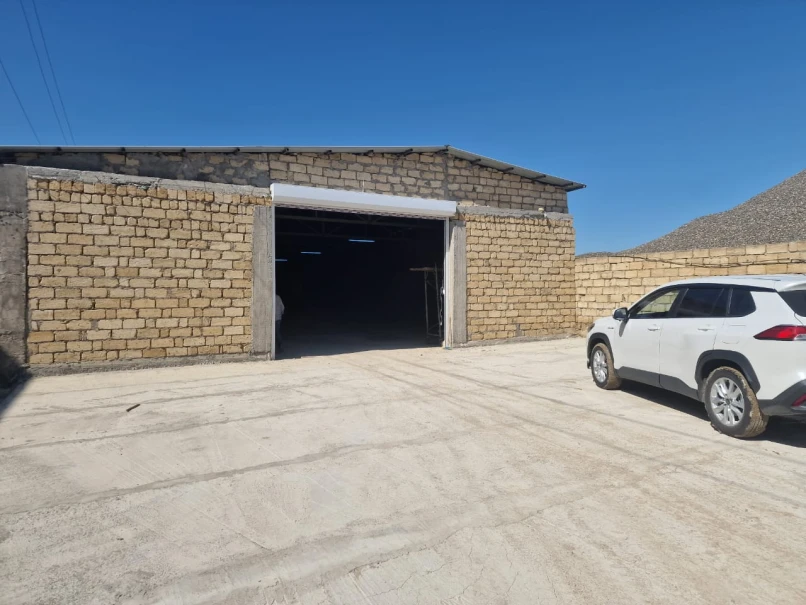 Satılır obyekt 1800 m²,  Binəqədi-1