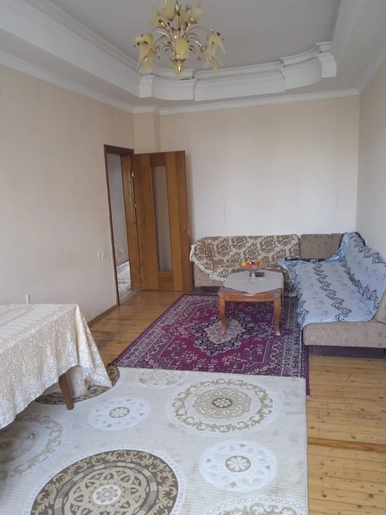 Satılır yeni tikili 3 otaqlı 80 m², Yeni Yasamal q.-1 Satılır yeni tikili 3 otaqlı 80 m², Yeni Yasamal q.-1