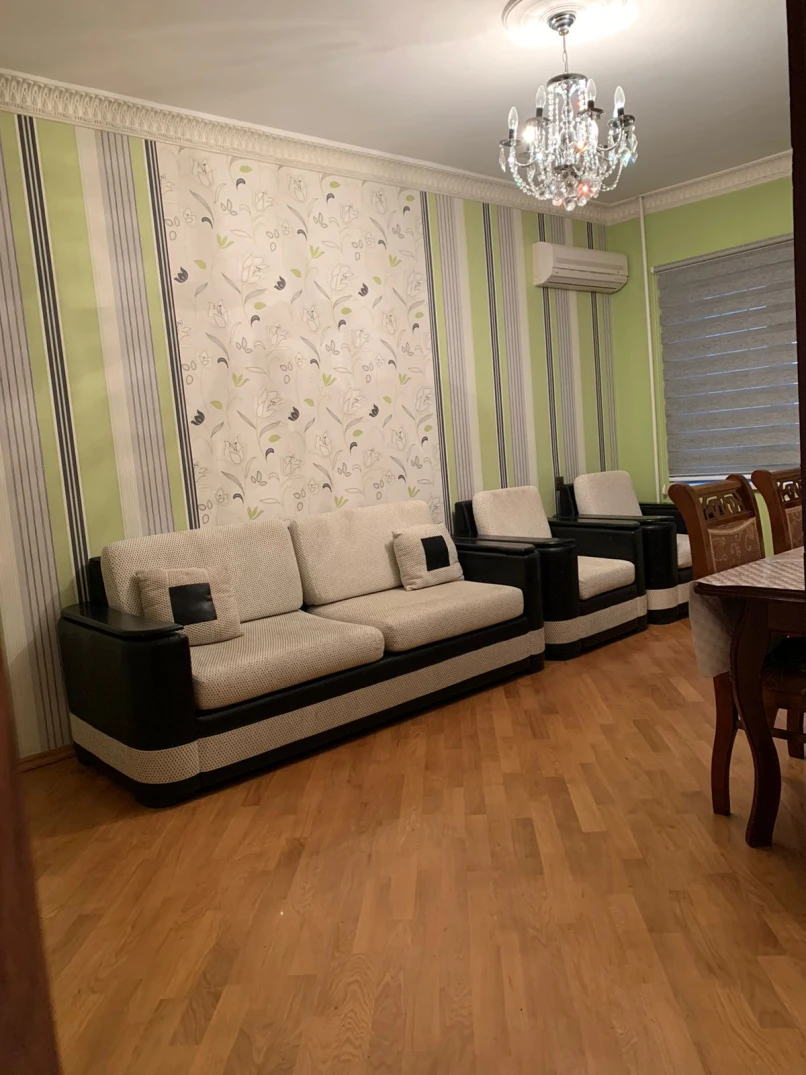 Satılır köhnə tikili 3 otaqlı 80 m², Yeni Yasamal q.-1