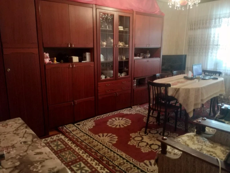 Satılır köhnə tikili 3 otaqlı 85 m², Yeni Yasamal q.-1