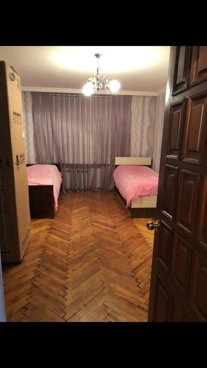 Satılır köhnə tikili 3 otaqlı 86 m², Yasamal r.-1