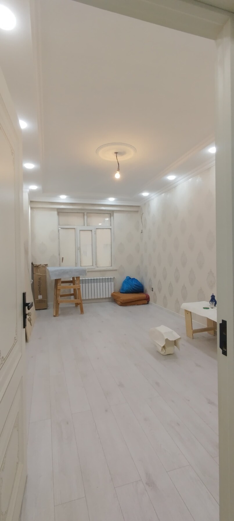 Satılır yeni tikili 3 otaqlı 100 m², İnşaatçılar m.-1 Satılır yeni tikili 3 otaqlı 100 m², İnşaatçılar m.-1