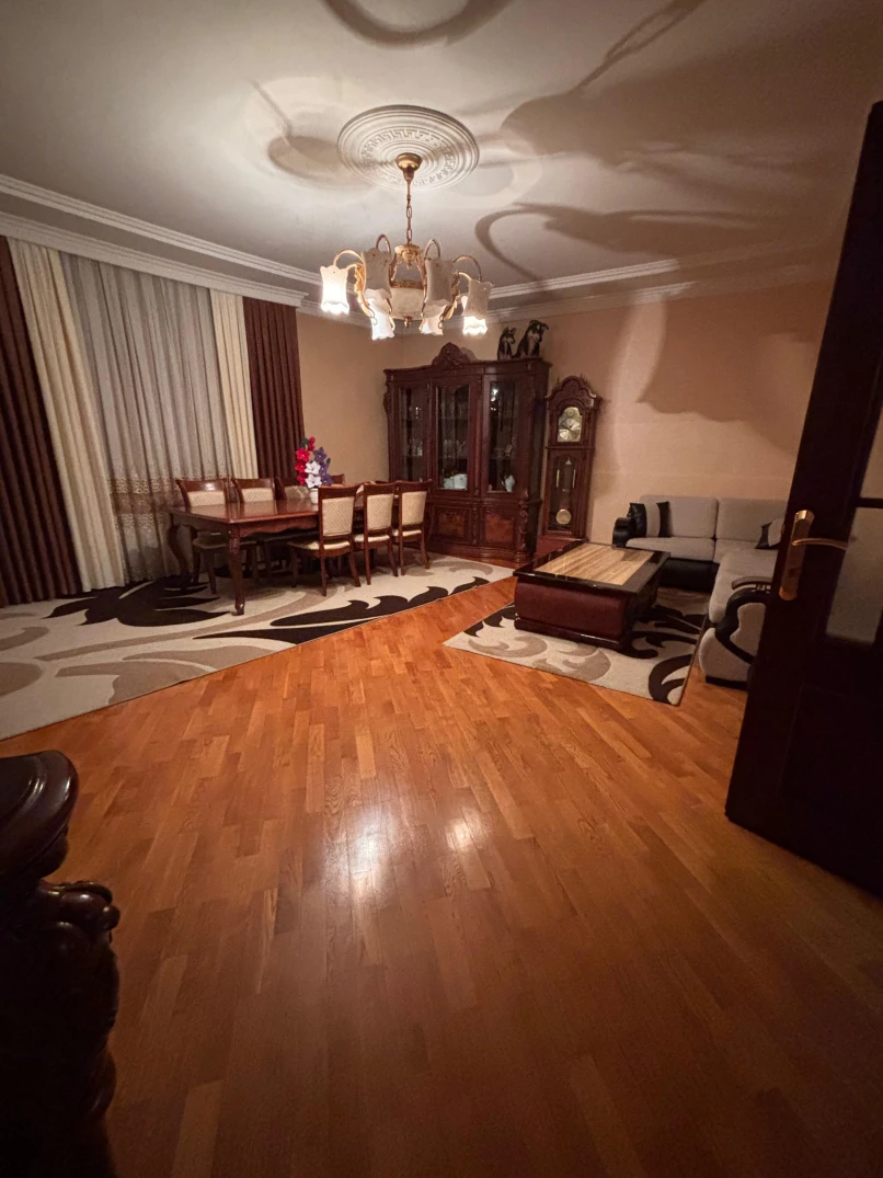 Satılır yeni tikili 3 otaqlı 128 m²,  20 yanvar m.-1