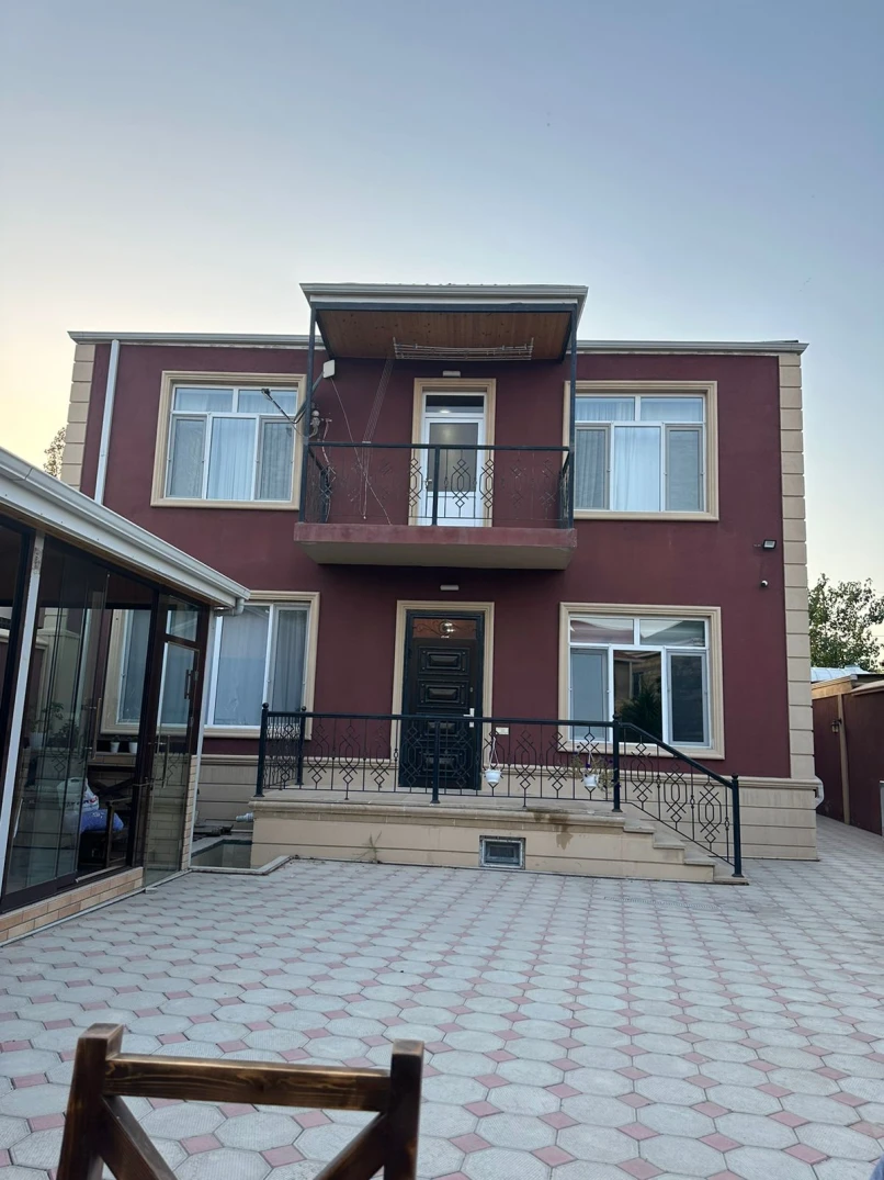 Satılır ev/villa 4 otaqlı 240 m², Ramana q.-1