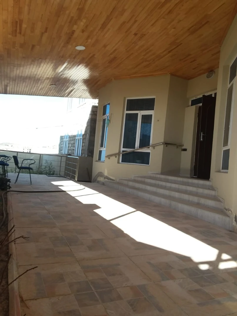 Satılır ev/villa 4 otaqlı 140 m², Badamdar q.-1