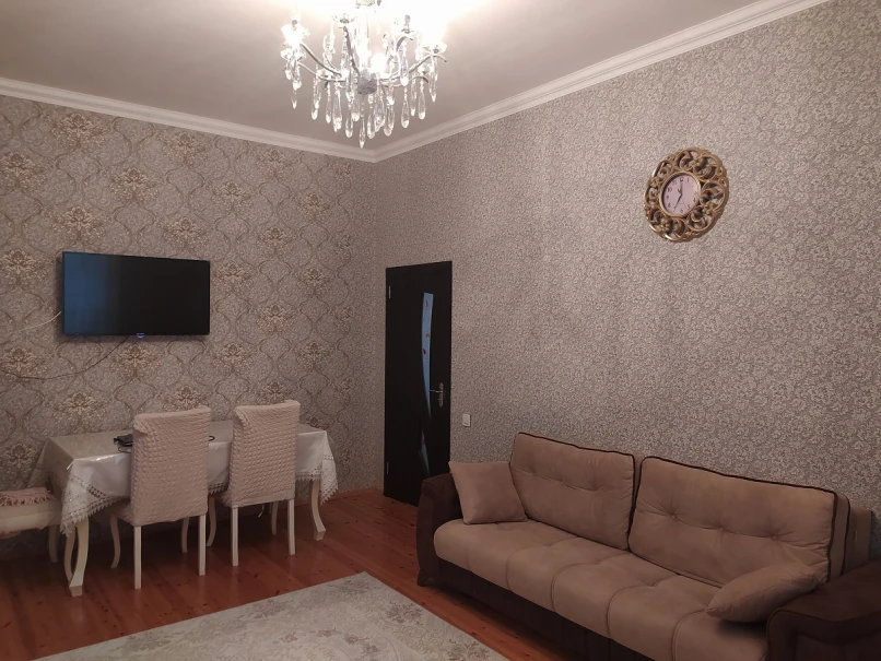 Satılır ev/villa 5 otaqlı 200 m², Badamdar q.-1