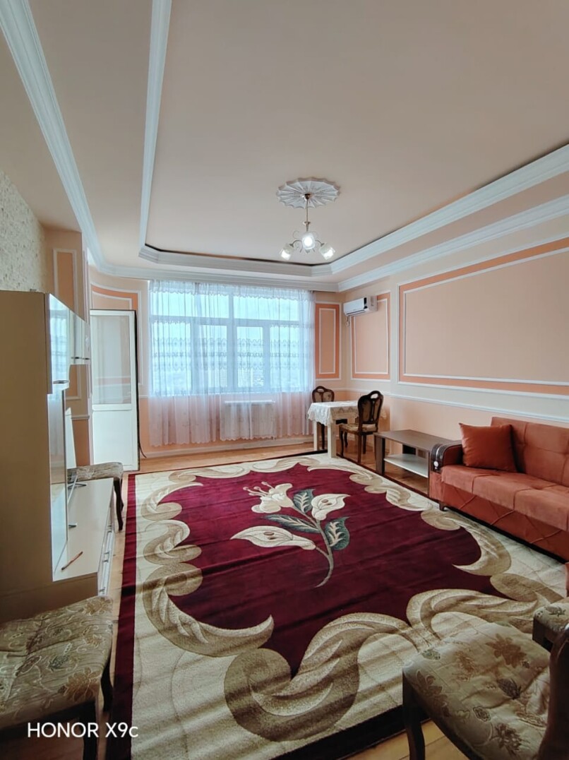 İcarə yeni tikili 2 otaqlı 89 m²,  Həzi Aslanov m.-1