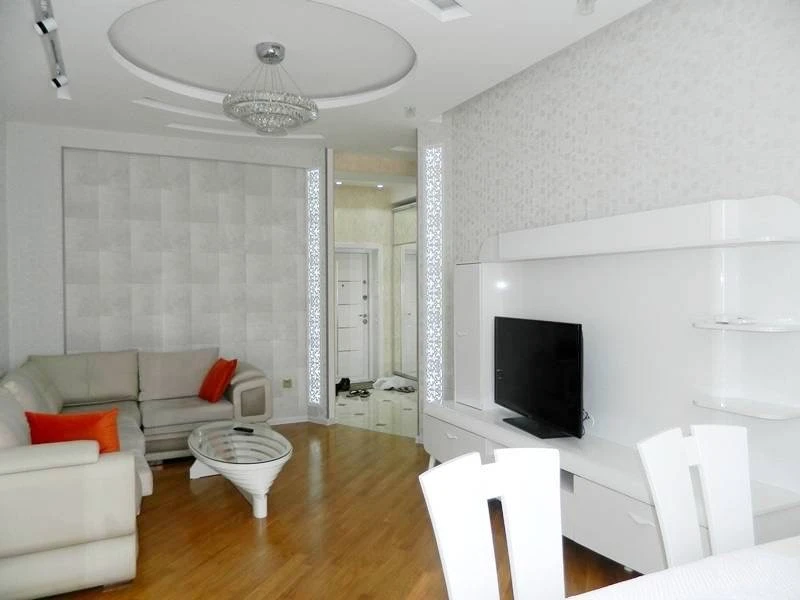 İcarə yeni tikili 3 otaqlı 120 m², Nizami m.-1