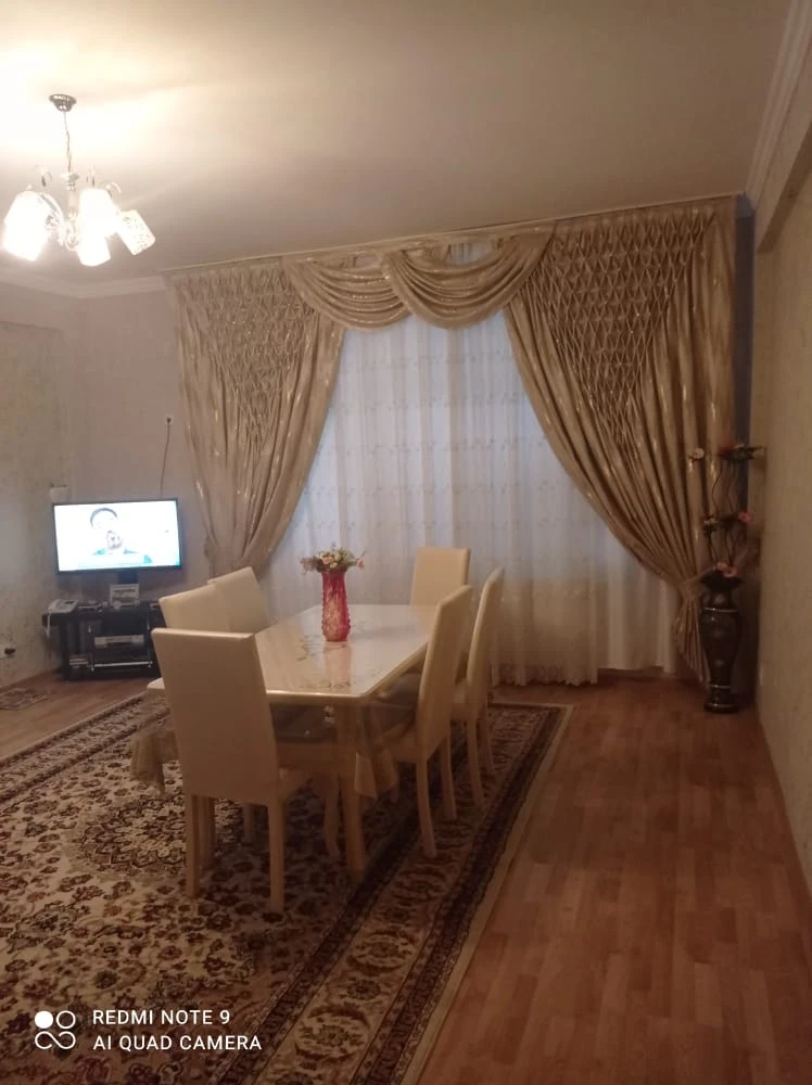 Satılır yeni tikili 3 otaqlı 131 m², Yasamal r.-1