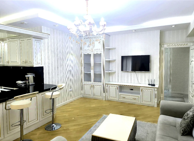 İcarə yeni tikili 3 otaqlı 146 m², Şah İsmayıl Xətai m.-1