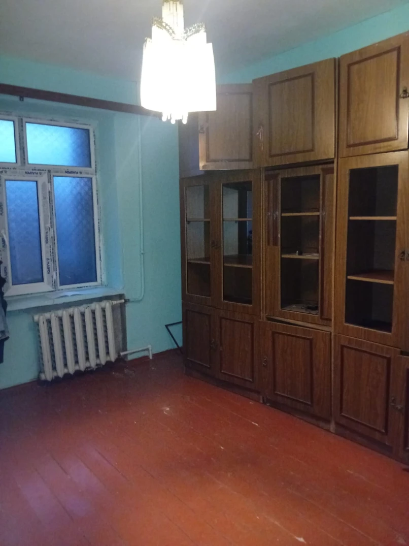 İcarə köhnə tikili 3 otaqlı 70 m²,  Bakıxanov-1