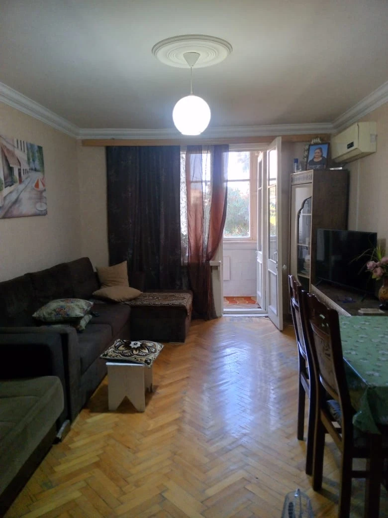 Satılır köhnə tikili 3 otaqlı 75 m²,  Nəriman Nərimanov m.-1