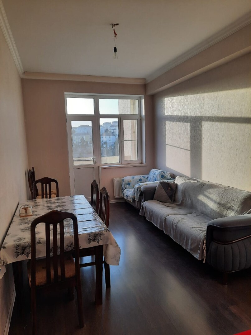 Satılır yeni tikili 3 otaqlı 85 m², İnşaatçılar m.-1 Satılır yeni tikili 3 otaqlı 85 m², İnşaatçılar m.-1