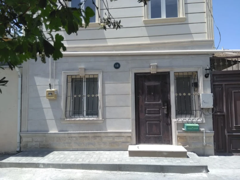 Satılır ev/villa 9 otaqlı 250 m², İçəri Şəhər m.-1