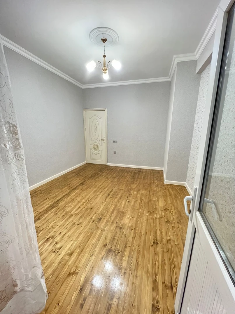 Satılır yeni tikili 2 otaqlı 65 m², İnşaatçılar m.-1