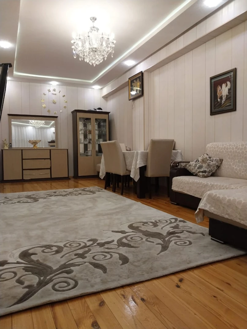 Satılır yeni tikili 3 otaqlı 90 m², Əhmədli m.-1 Satılır yeni tikili 3 otaqlı 90 m², Əhmədli m.-1