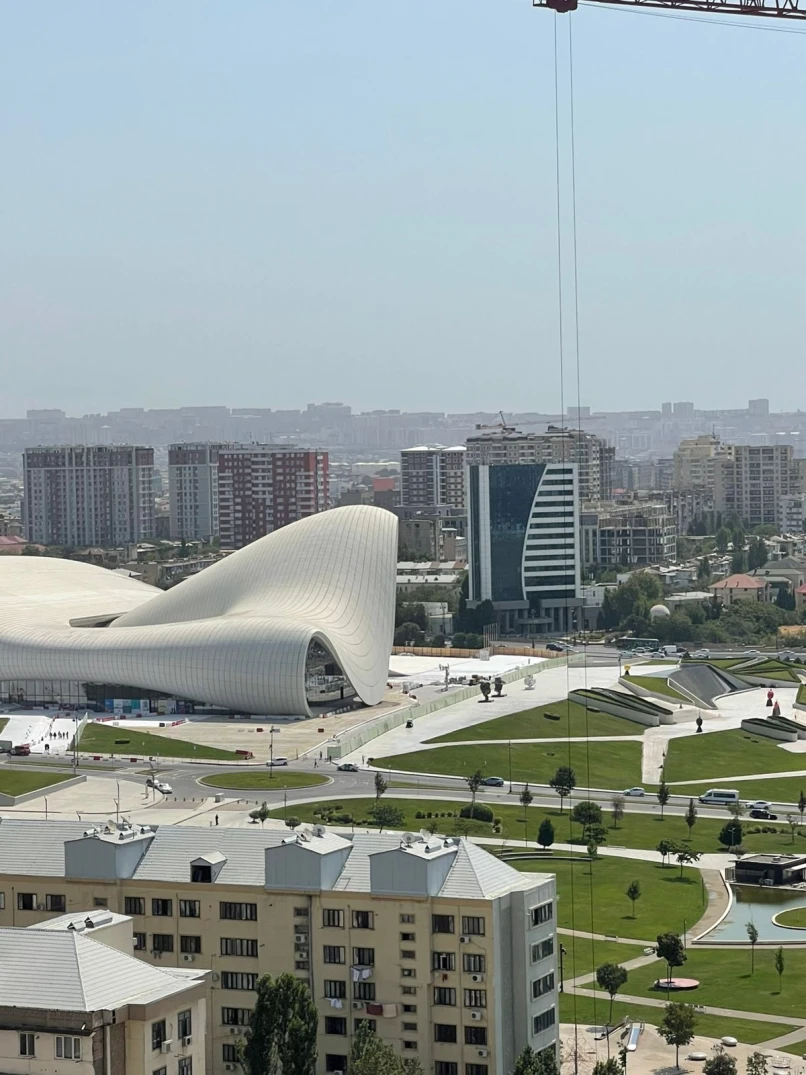 Satılır yeni tikili 2 otaqlı 105 m²,  Gənclik m.-1