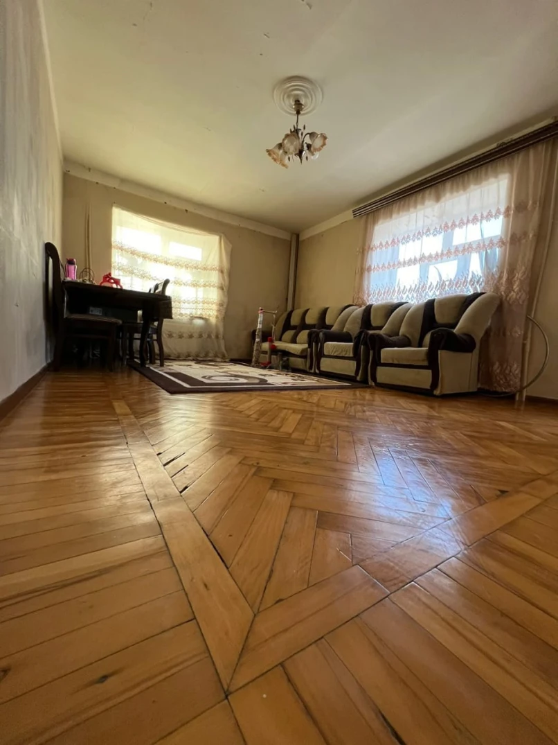 Satılır yeni tikili 2 otaqlı 50 m², İnşaatçılar m.-1