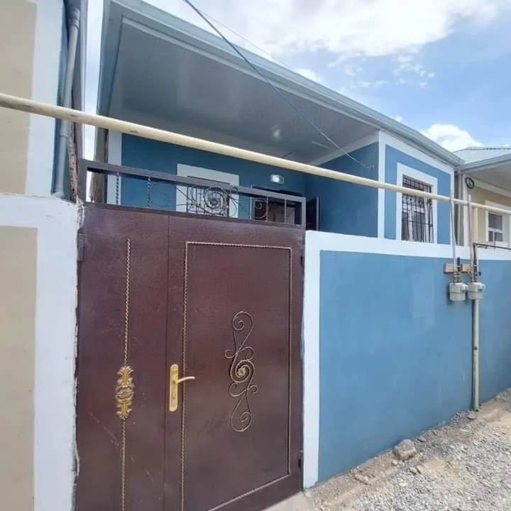 Satılır ev/villa 3 otaqlı 120 m², Binə q.-1