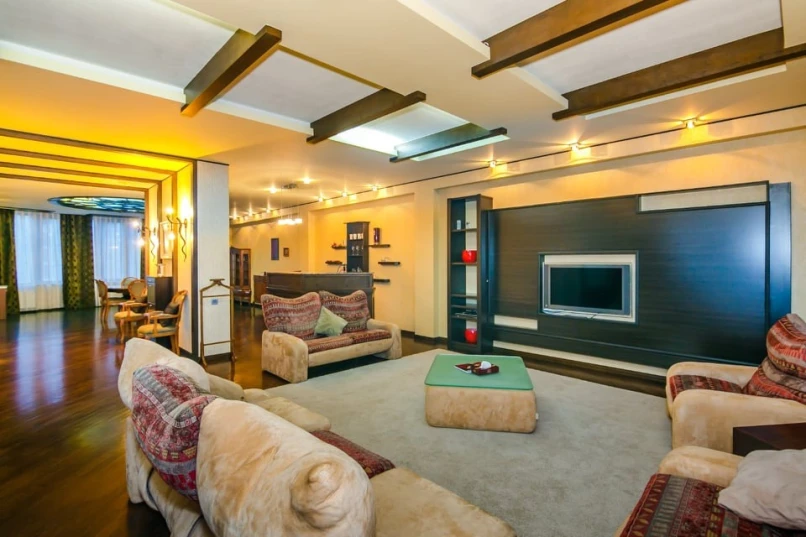 İcarə yeni tikili 6 otaqlı 350 m²,  Səbail-1