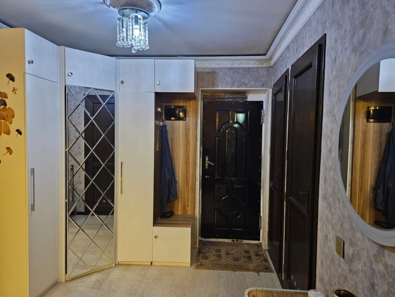 Satılır köhnə tikili 4 otaqlı 80 m², Sabunçu r.-1