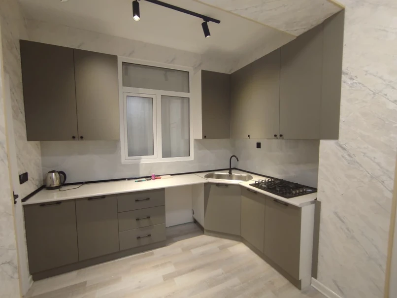 Satılır yeni tikili 3 otaqlı 70 m²,  İnşaatçılar m.-1