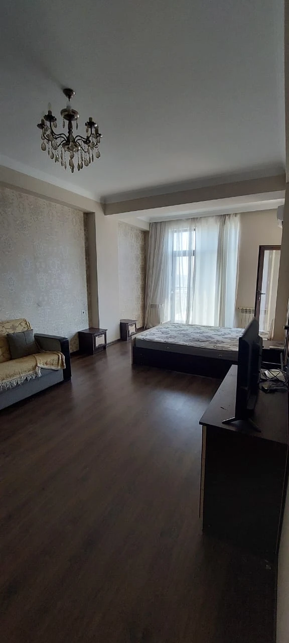 İcarə yeni tikili 1 otaqlı 60 m², Memar Əcəmi m.-1