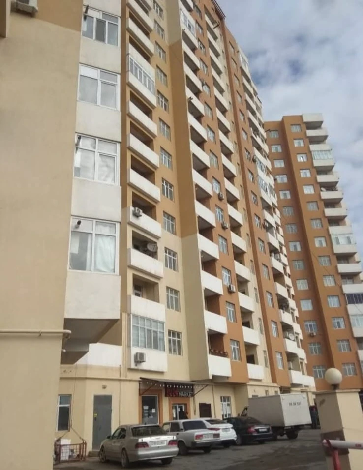 Satılır yeni tikili 3 otaqlı 77 m², Xırdalan-1 Satılır yeni tikili 3 otaqlı 77 m², Xırdalan-1