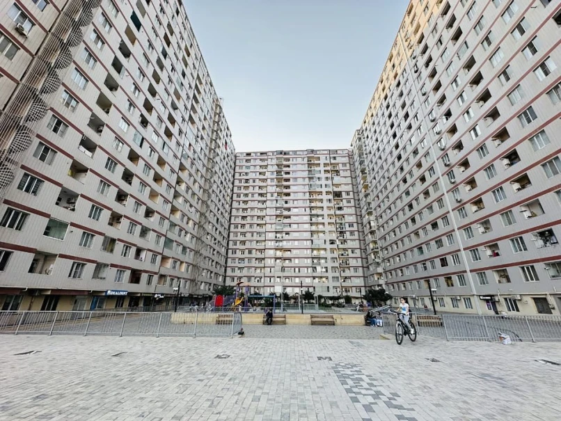 İcarə yeni tikili 2 otaqlı 95 m²,  Yasamal-1