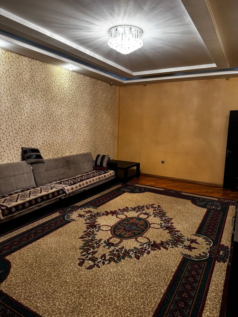 Satılır yeni tikili 2 otaqlı 80 m²,  İnşaatçılar m.-1