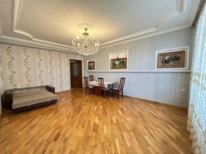 Satılır yeni tikili 2 otaqlı 80 m², Elmlər Akademiyası m.-1