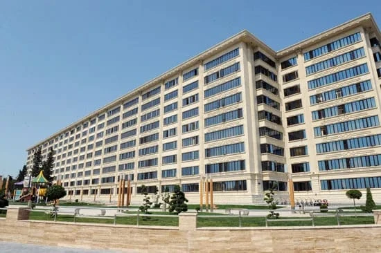 Satılır köhnə tikili 2 otaqlı 37 m²,  Buzovna-1