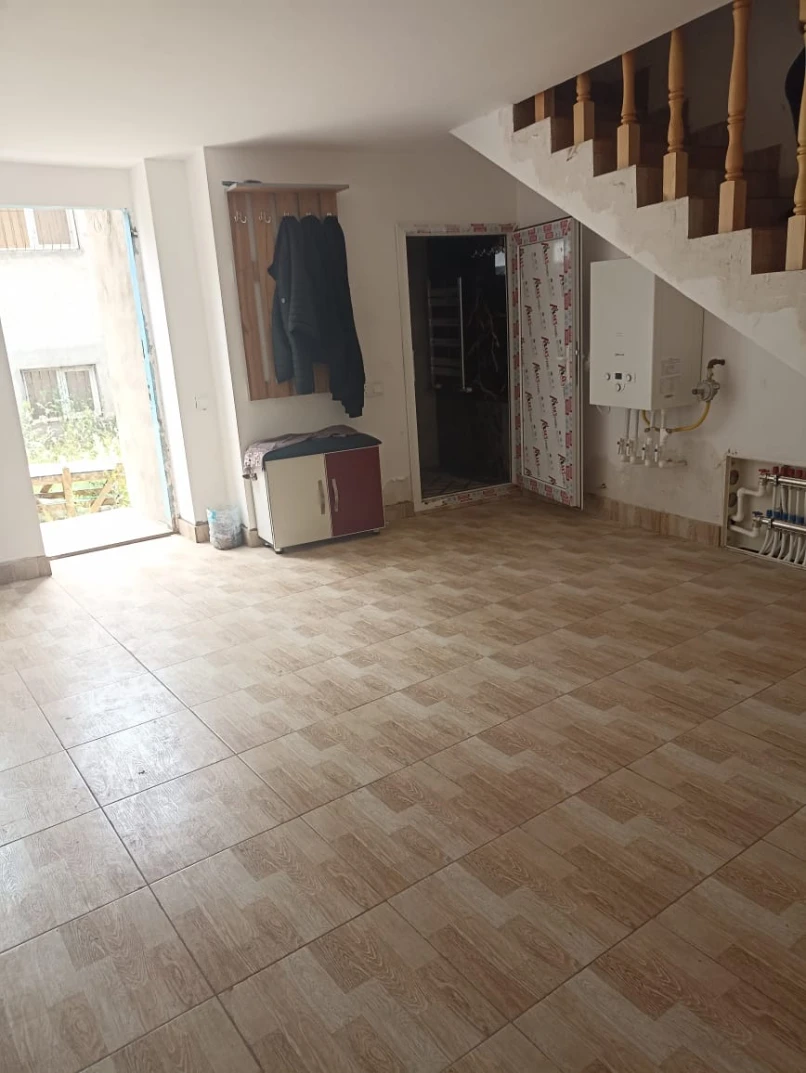 İcarə ev/villa 2 otaqlı 90 m², Həzi Aslanov m.-1