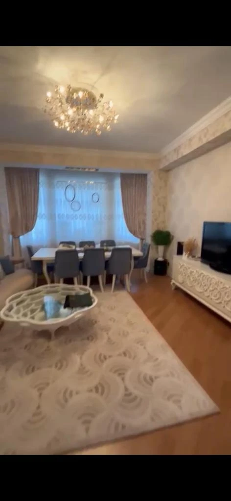 Satılır yeni tikili 3 otaqlı 110 m², İnşaatçılar m.-1