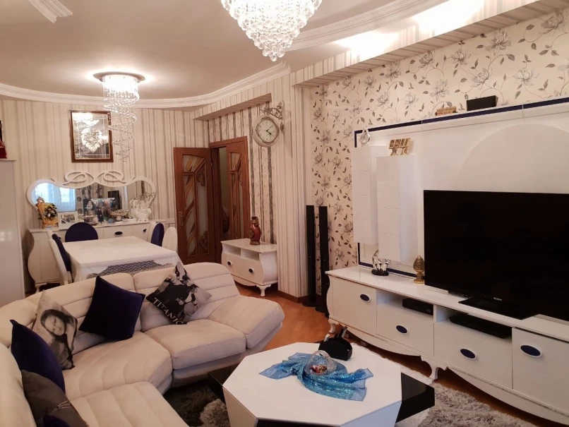 Satılır yeni tikili 4 otaqlı 165 m², Badamdar q.-1