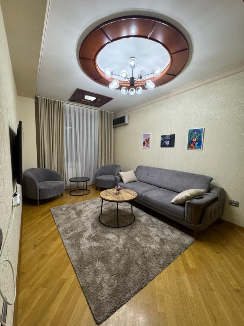 İcarə yeni tikili 3 otaqlı 120 m²,  Nizami m.-1