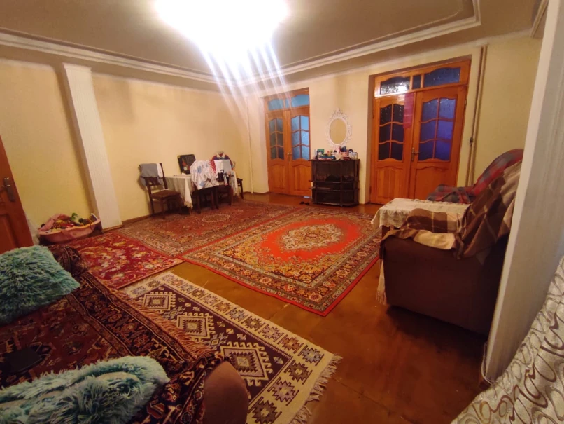 Satılır köhnə tikili 3 otaqlı 78 m², Badamdar q.-1